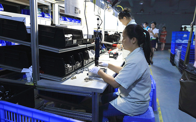 Shenzhen songrui electric door &amp; window systems Co., Ltd linea di produzione in fabbrica